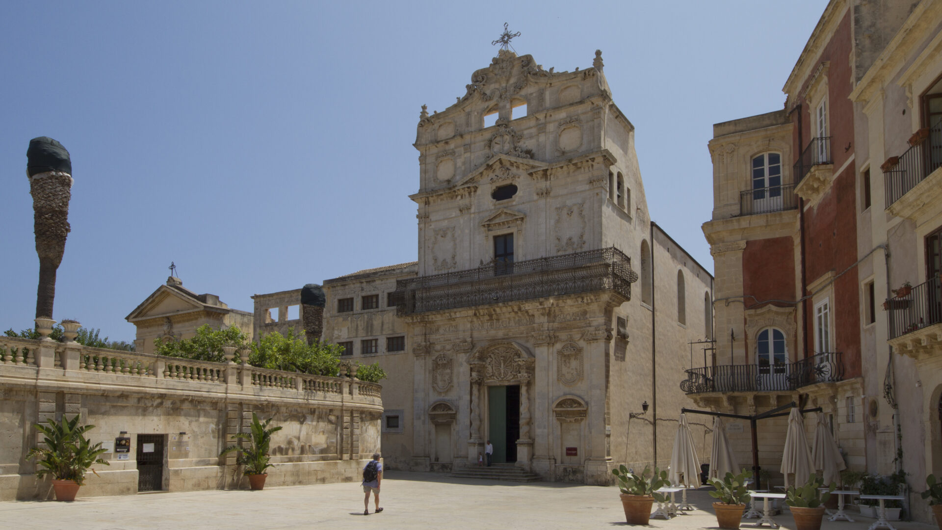 Chiesa_di_Santa_Lucia_alla_Badia_Siracusa_Ortigia